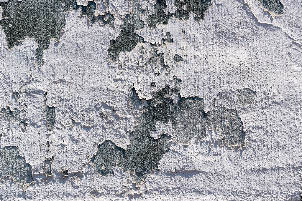 外壁塗装の劣化をそのまま放置するとどうなる？
